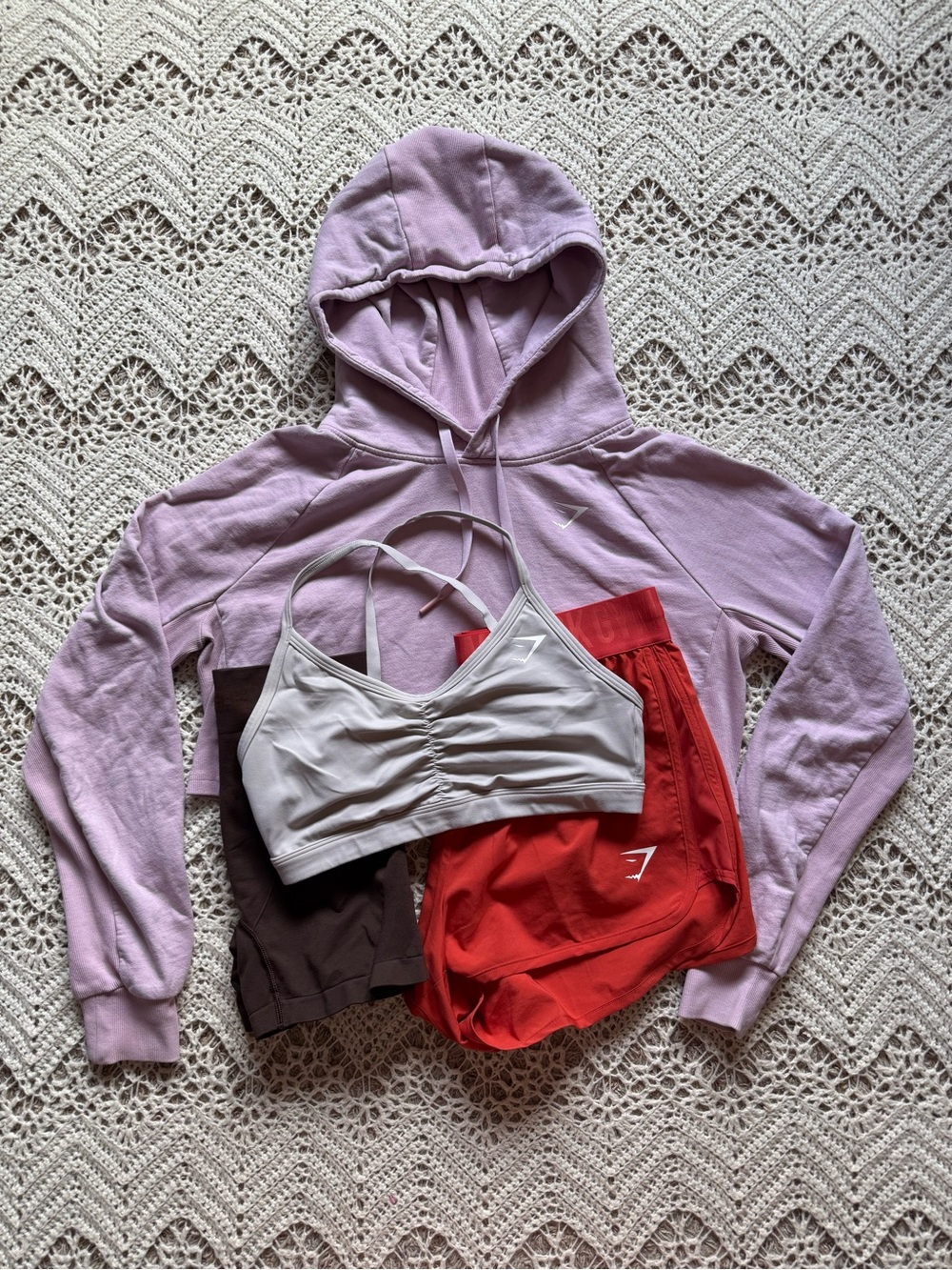 Gymshark Bundle Workout Size Medium Shorts Cropped Hoodie Sport Bra Neural Color
